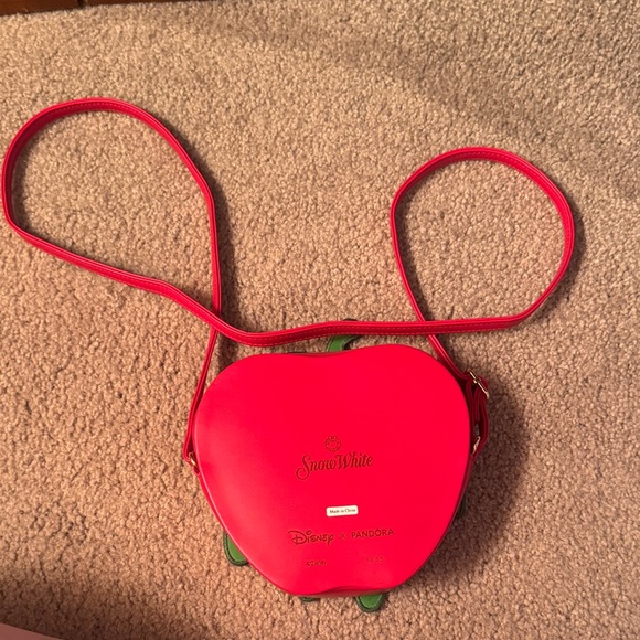 Green and Red Snow White Poison Apple Crossbody Bag from Pandora - Picture 3 of 5